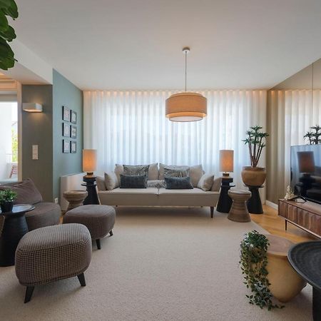 Emporium Deluxe 3Br Apartment W/ Private Parking By Lovelystay Porto Eksteriør bilde