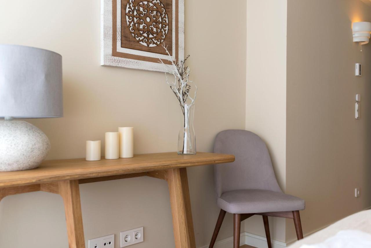 Emporium Deluxe 3Br Apartment W/ Private Parking By Lovelystay Porto Eksteriør bilde