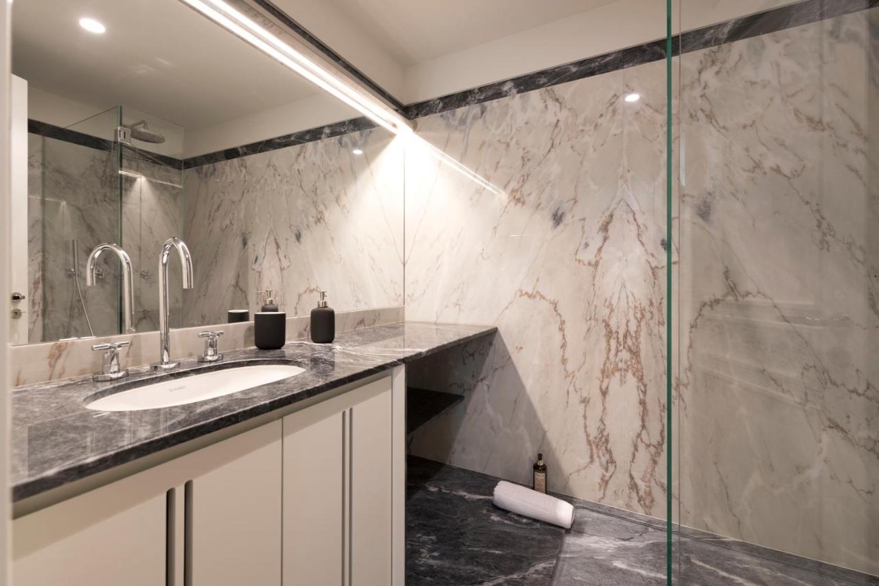Emporium Deluxe 3Br Apartment W/ Private Parking By Lovelystay Porto Eksteriør bilde