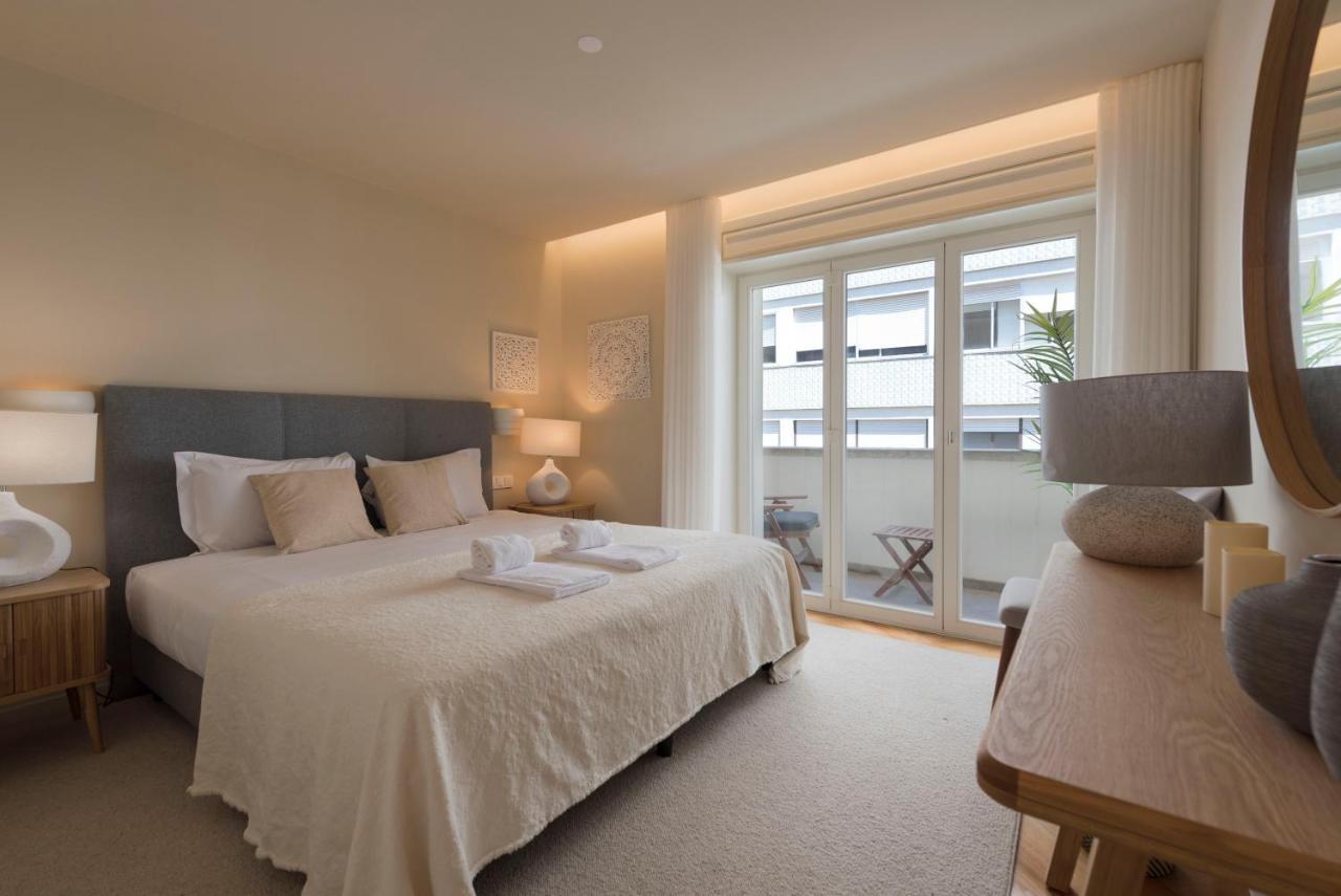 Emporium Deluxe 3Br Apartment W/ Private Parking By Lovelystay Porto Eksteriør bilde
