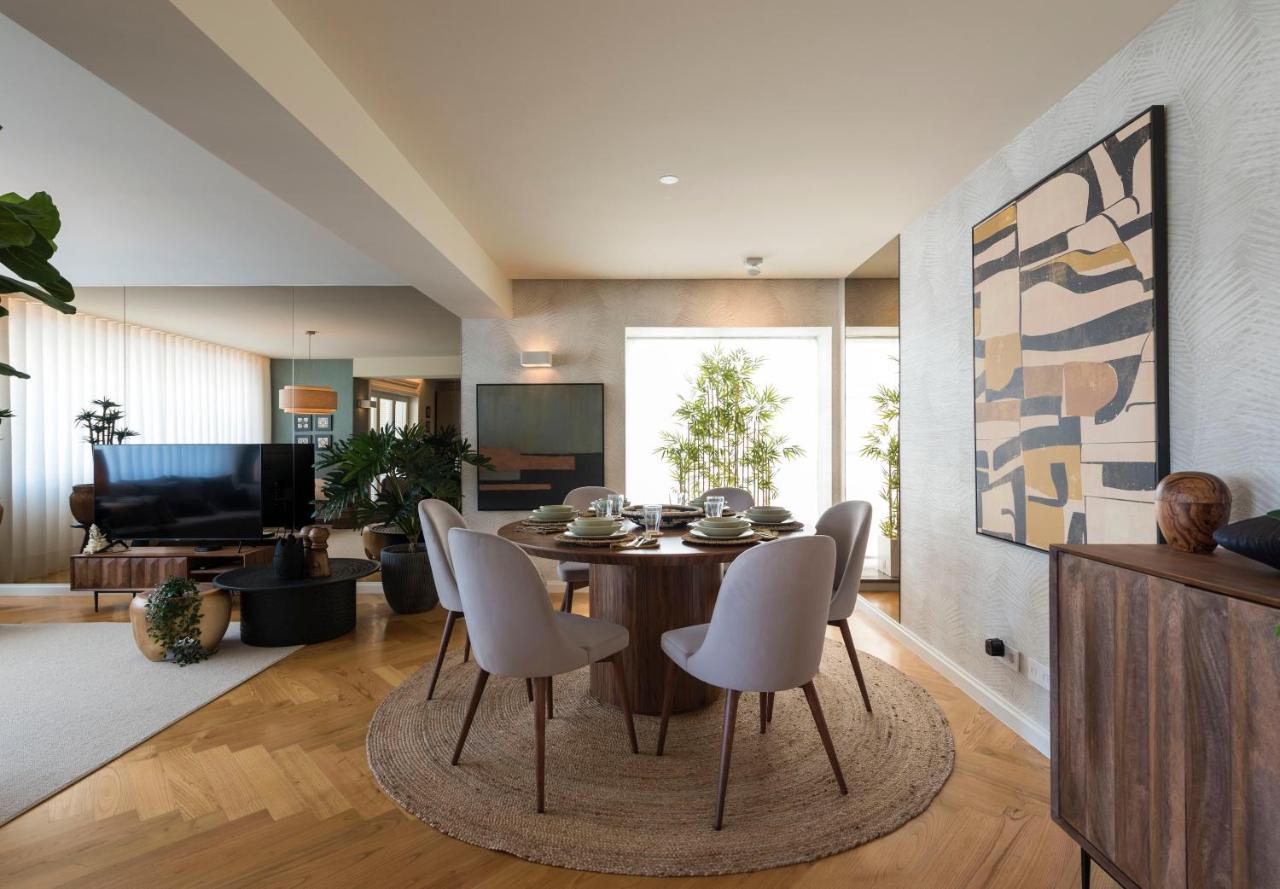 Emporium Deluxe 3Br Apartment W/ Private Parking By Lovelystay Porto Eksteriør bilde